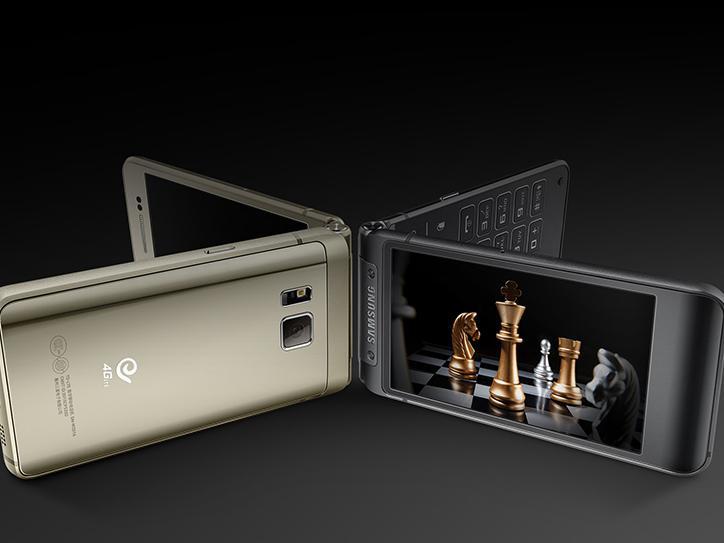 samsung_predstavila_smartfon_raskladushku_w2016 - рис.1