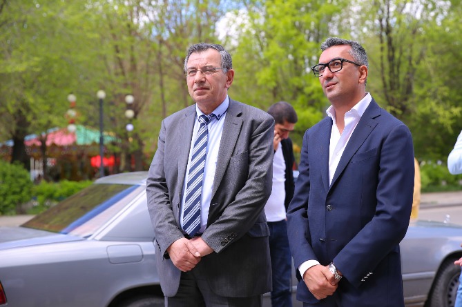 rostelekom_otkryl_v_gyumri_novyy_i_sovremennyy_tsentr_prodazh_i_obsluzhivaniya_ - рис.4