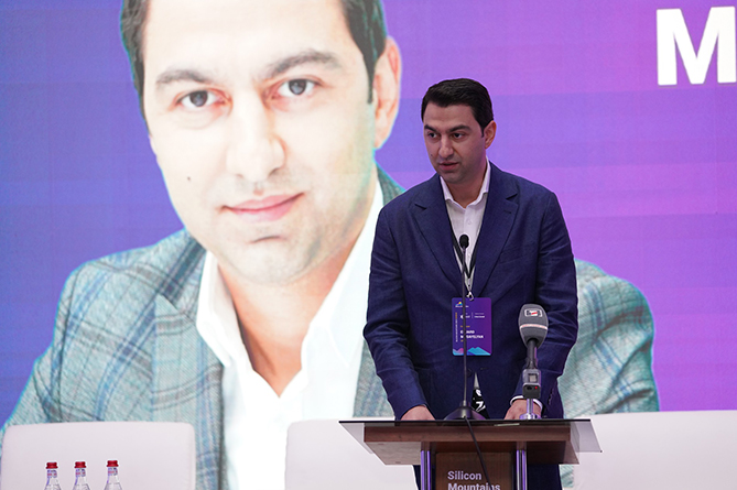 Ucom_ynkerutyuny_glkhavor_tnoreny_masnakcel_e - рис.1