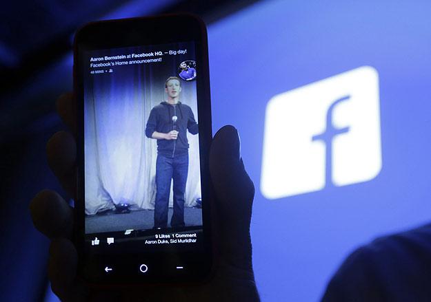 tsukerberg_predstavil_smartfon_ot_facebook - рис.1 tsukerberg_predstavil_smartfon_ot_facebook - рис.1