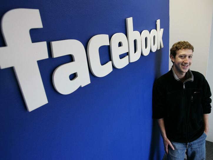 Մեդվեդևը հոկտեմբերին հնարավոր է հանդիպի Facebook–ի հիմնադիր Ցուկերբերգի հետ