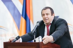 Партия Царукяна подала в ЦИК документы для участия в парламентских выборах