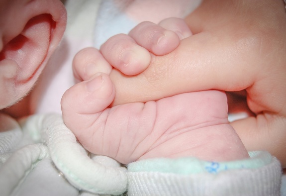 Регистрация новорожденных в Армении отныне доступна онлайн 