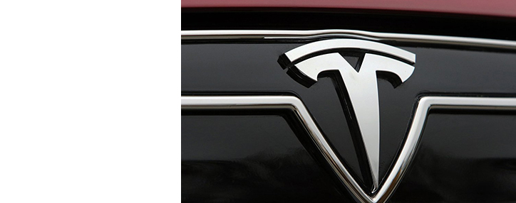 В Tesla поменяют финансового директора В Tesla поменяют финансового директора