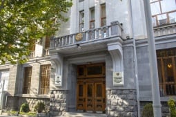 В Армении возбуждено уголовное дело по 5 статьям УК в отношении ранившего женщину азербайджанца 