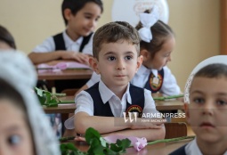 Школы Армении приняли около 415 тыс. учеников, уже зарегистрированы около 33 тыс. первоклассников 