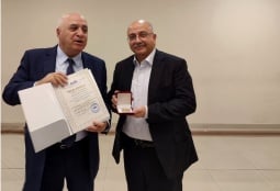 «ԱՌԿԱ» գործակալությունը պարգևատրվել է Հայաստանի արդյունաբերողների և գործարարների միության ոսկե մեդալով և պատվոգրով (ՖՈՏՈ, ՎԻԴԵՈ)