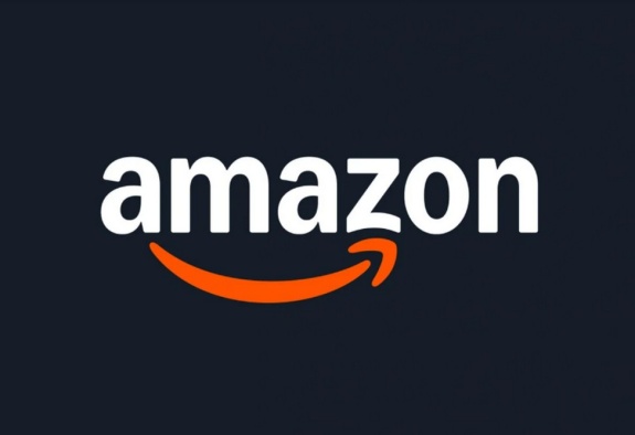 Amazon обновила логотип впервые за 20 лет, придав «улыбке» больше эмпатии 
