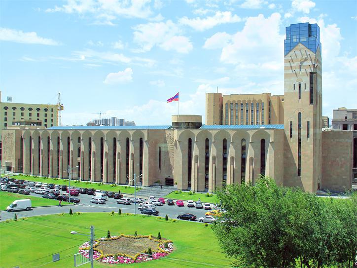  «Էրեբունի-Երևան 2794» տոնակատարությանն ընդառաջ տեղի է ունեցել Երևանի քաղաքապետարանի պաշտոնական կայքի թարմացված տարբերակի շնորհանդեսը 