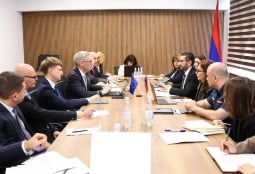Вторая миссия ЕС проверяет выполнение Арменией требований по визовой либерализации