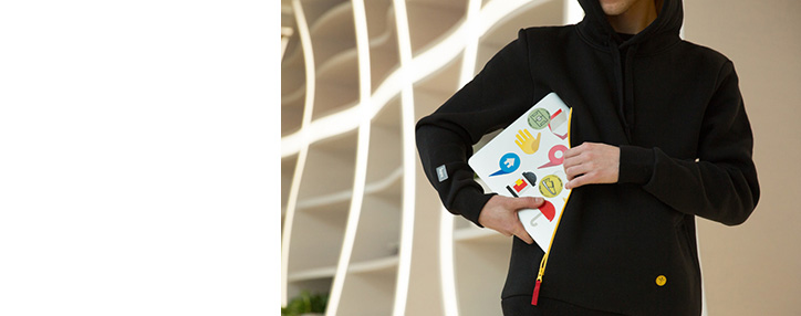 «Յանդեքս»–ը նոութբուքի գրպանով լայն բլուզներ է արտադրել