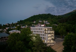 В Дилижане открылись коливинг PPLS Rooms и коммьюнити-хаб Villa3 в рамках развития мультифункционального комплекса Green Rock 