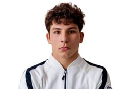 Армянский борец Сурен Ишханян стал чемпионом Европы U17 (ВИДЕО)