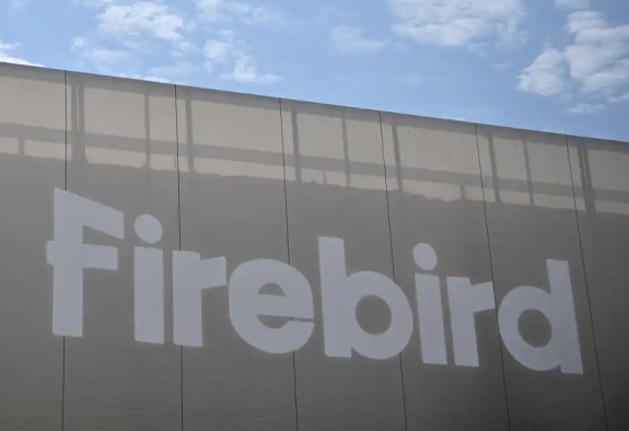 TECHi․ Firebird–ը Հայաստանում գործարկել է ԱԲ – գործարան, սակայն 300 ՄՎտ-ն դեռևս պլաններում է
