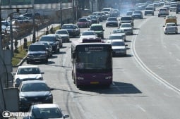 Ряд автобусов в Ереване изменят маршрут из-за ограничения движения на улице Ханджяна