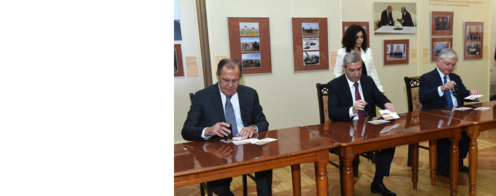 Շրջանառության մեջ է դրվել «Հայաստանի և Ռուսաստանի դիվանագիտական հարաբերությունների հաստատման 25-ամյակին» նվիրված 2 նամականիշով նոր գեղաթերթիկ 