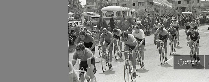 Beeline завершил процесс оцифровки архивных фотографий "Арменпресса"