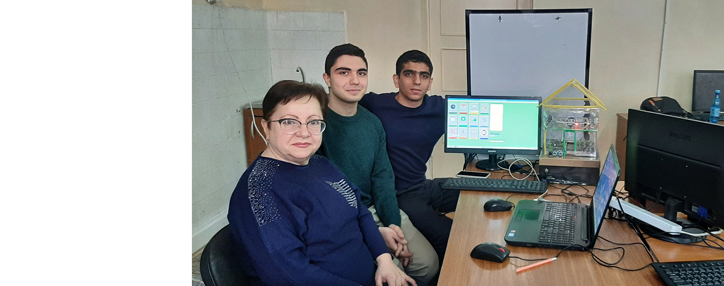 Команда ереванской физико-математической школы завоевала золотую медаль на конкурсе "Робоарт" в России Команда ереванской физико-математической школы завоевала золотую медаль на конкурсе "Робоарт" в России