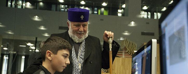 Ամենայն Հայոց Կաթողիկոսն այցելել է «Թումո» ստեղծարար տեխնոլոգիաների կենտրոն