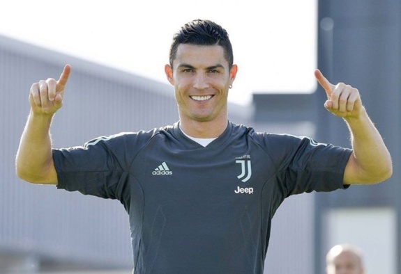 Роналду стал инвестором ИИ-стартапа Perplexity, оцененного в $20 млрд.