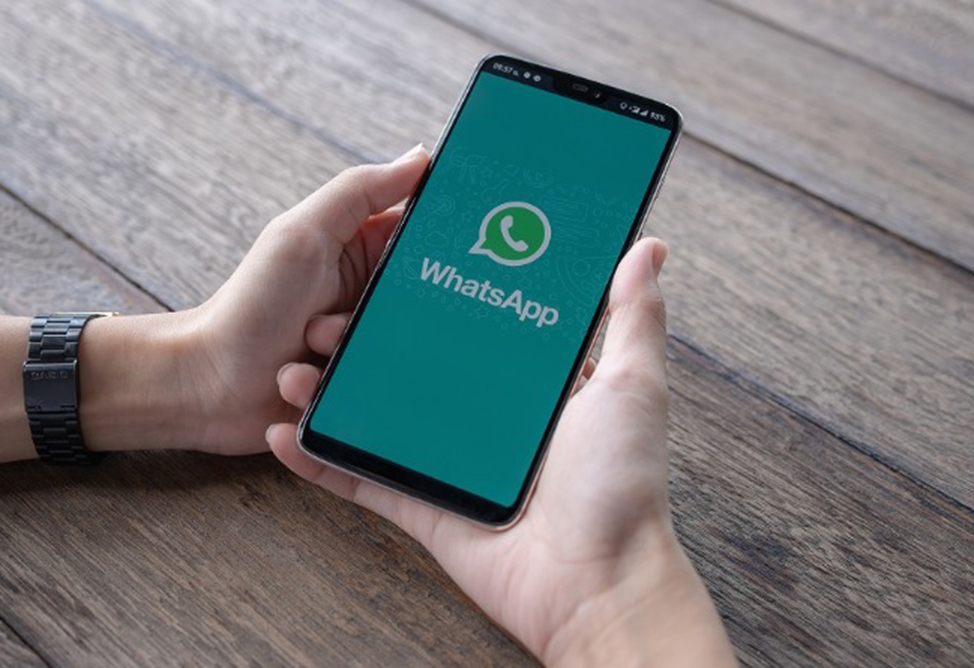 WhatsApp запустил пользовательские наборы стикеров вслед за Telegram-ом WhatsApp запустил пользовательские наборы стикеров вслед за Telegram-ом