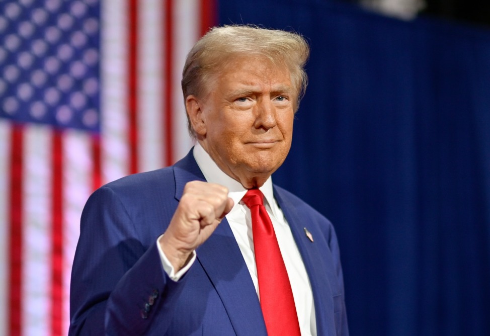 Трамп намерен создать систему ПРО без участия SpaceX Трамп намерен создать систему ПРО без участия SpaceX