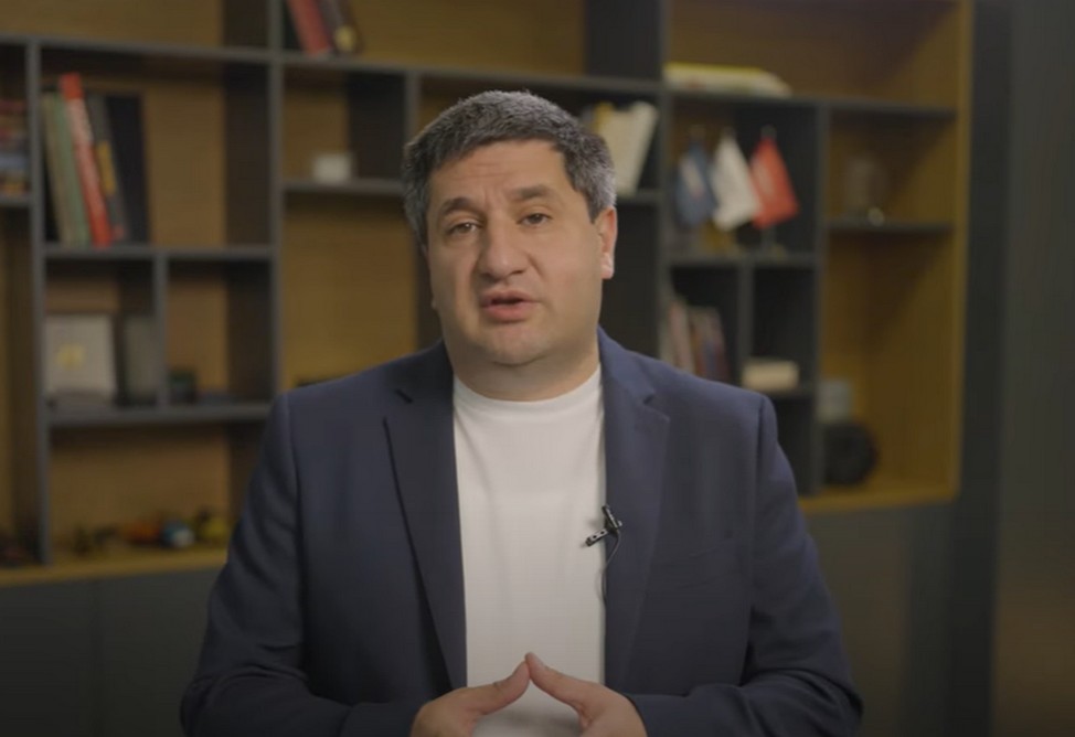 Гендиректор Team Telecom Armenia поздравил коллег с Всемирным днем телекоммуникаций и информационного общества (ВИДЕО) Гендиректор Team Telecom Armenia поздравил коллег с Всемирным днем телекоммуникаций и информационного общества (ВИДЕО)