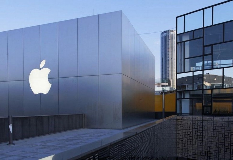 Apple планирует к концу 2026 года перенести производство в Индию 