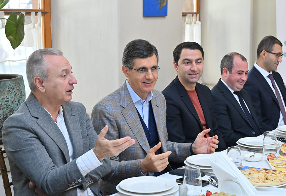 Спикеры технологического саммита Silicon Mountains 2025 встретились с представителями СМИ