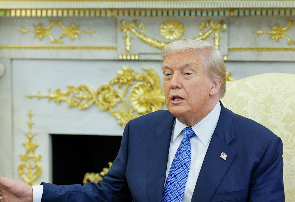 Дональд Трамп заверил американцев, что роботы их не поработят 