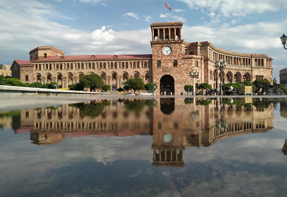 Կառավարությունը պարզաբանում է ներկայացրել՝ կապված «Վիվա Արմենիա»–ում իր բաժնեմասը 50 մլն դոլարով վաճառելու վերաբերյալ տեղեկությունների կապակցությամբ։