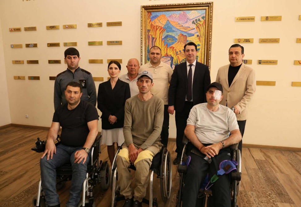 При поддержке компании Viva реабилитационный центр «Дом солдата» приобрел комплект урологических эндоскопических инструментов