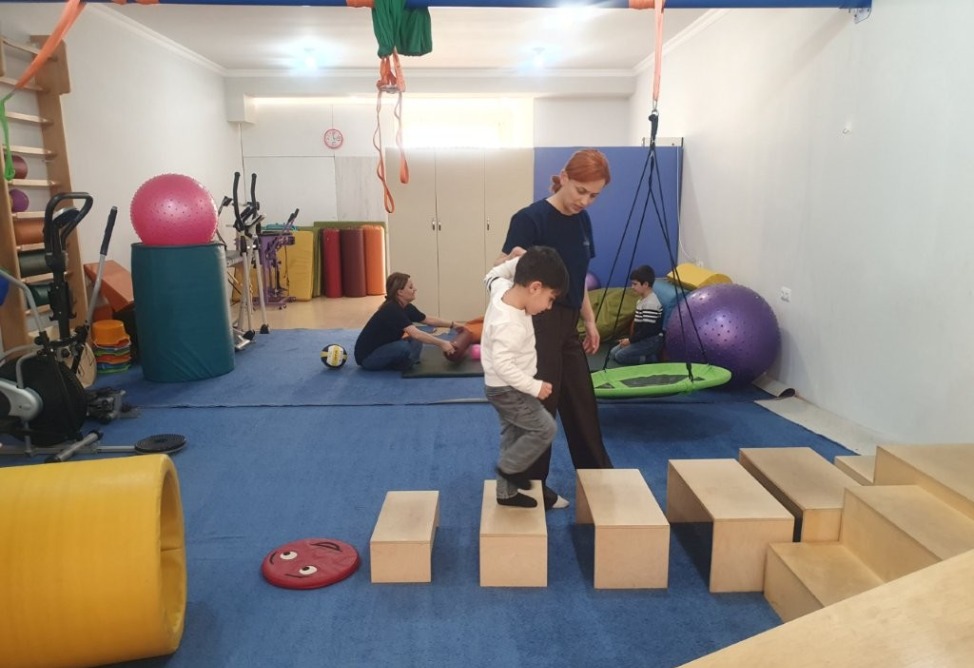 Viva и «Artissimo» расширяют поддержку детей с особыми образовательными потребностями в Армении (ВИДЕО)