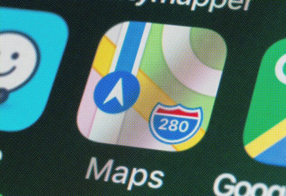 Apple подтвердила появление рекламы в приложении «Карты», пообещав сохранить стандарты конфиденциальности