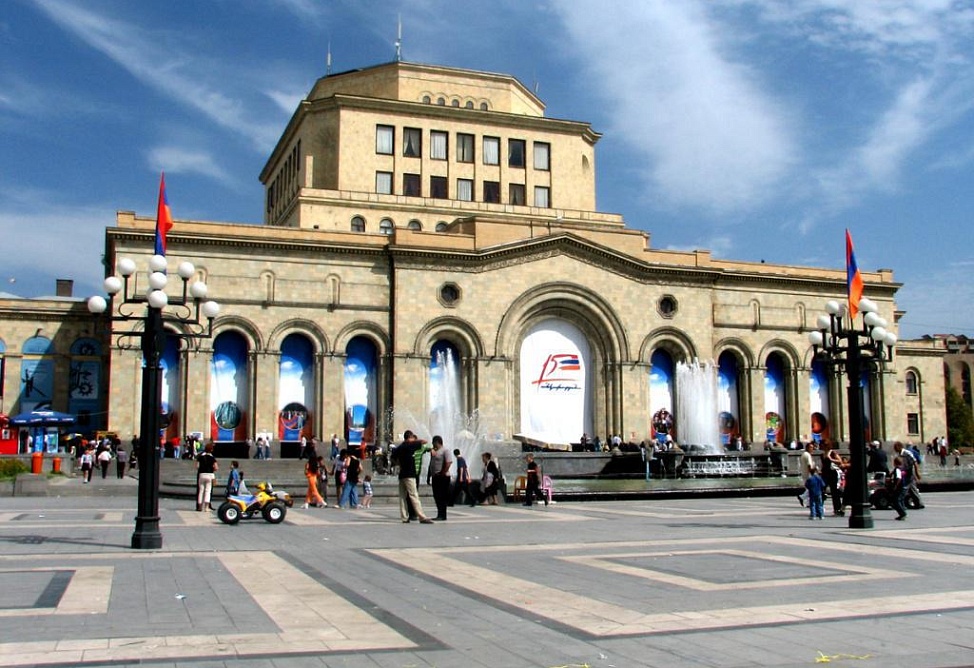Yerevan History Museum visitors can have a virtual walk in the city